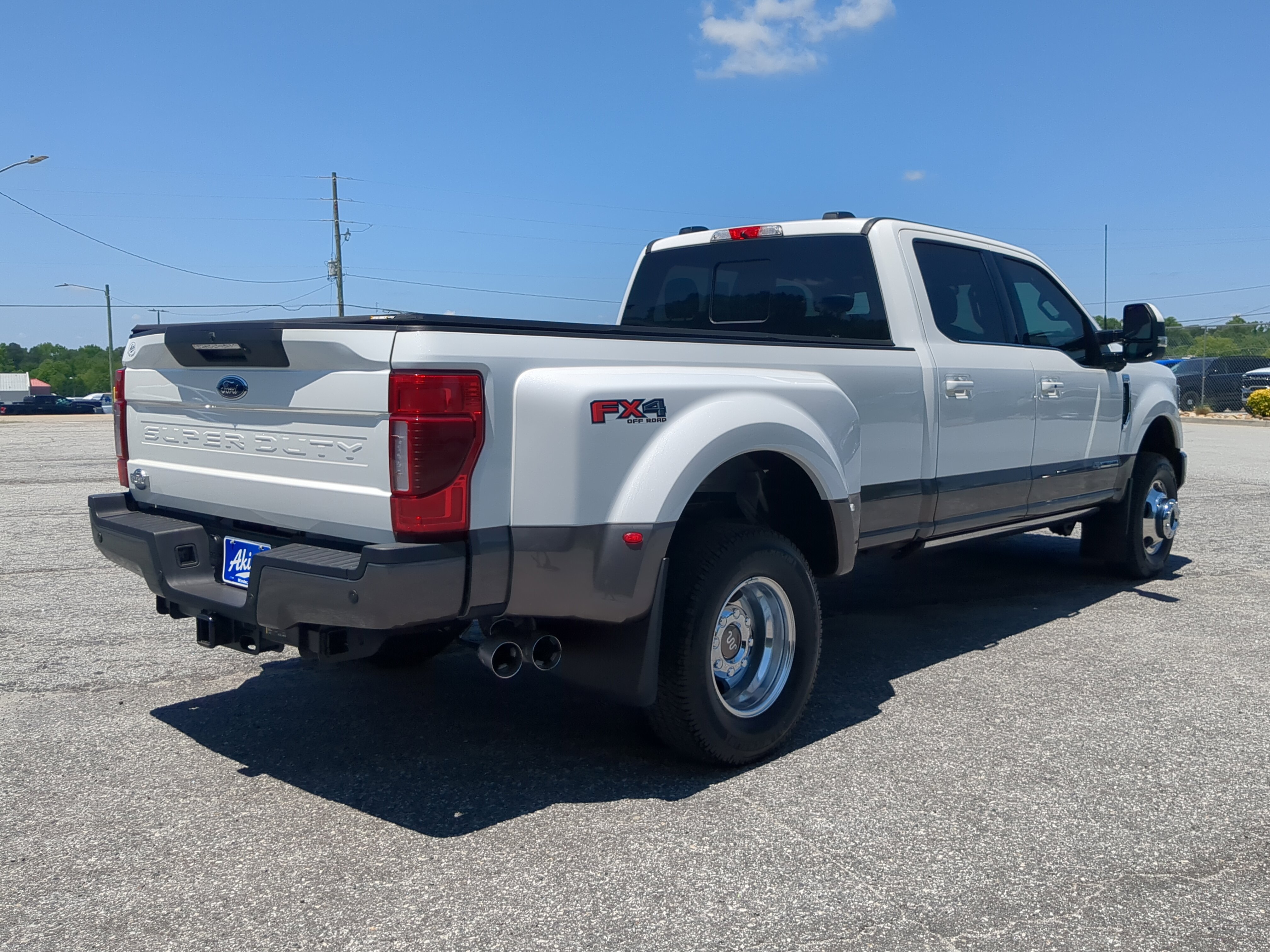 Certified 2022 Ford F350 King Ranch w/ King Ranch Ultimate Package AWD/4WD image 3