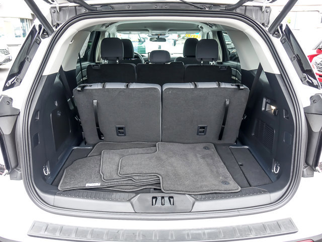 Certified 2025 Ford Explorer Active AWD/4WD image 23
