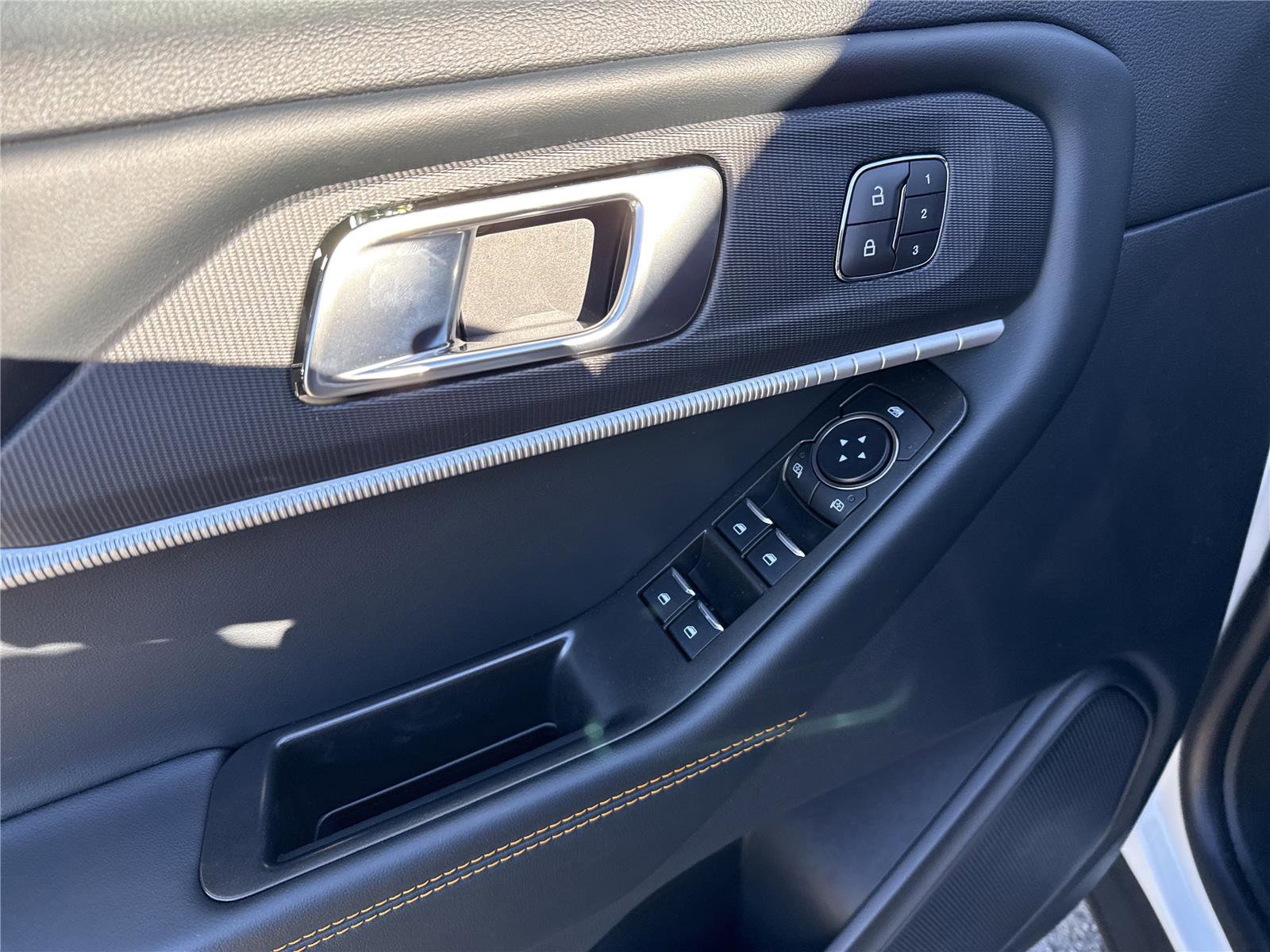 Certified 2026 Ford Explorer Tremor w/ Tremor Convenience Package image 27