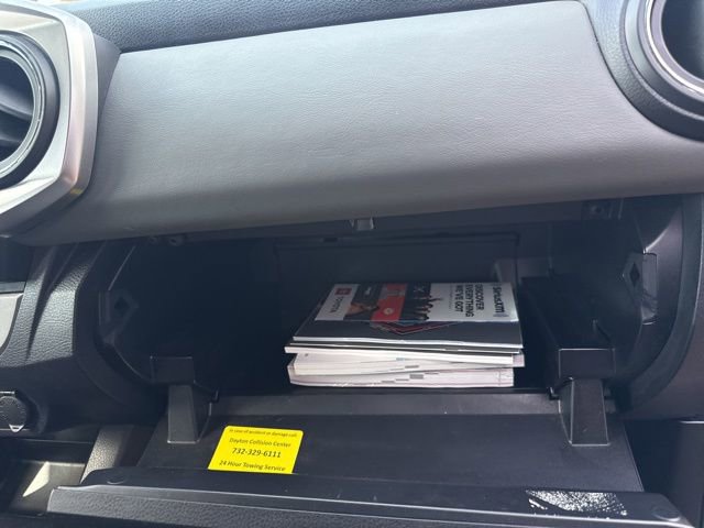 Used 2023 Toyota Tacoma SR5 AWD/4WD image 31