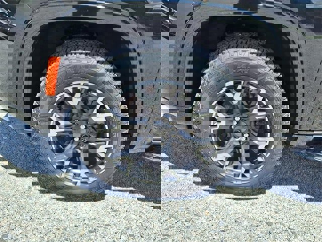 Used 2023 Jeep Wagoneer L Series III w/ Preferred Equipment Group image 9