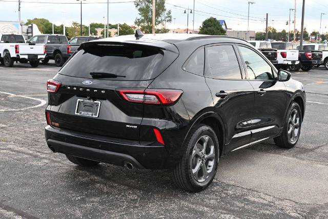 Certified 2024 Ford Escape ST-Line w/ Tech Pack #1 AWD/4WD image 9
