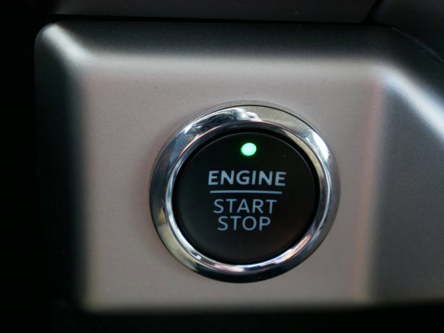 Certified 2023 Ford Expedition Max XLT image 23