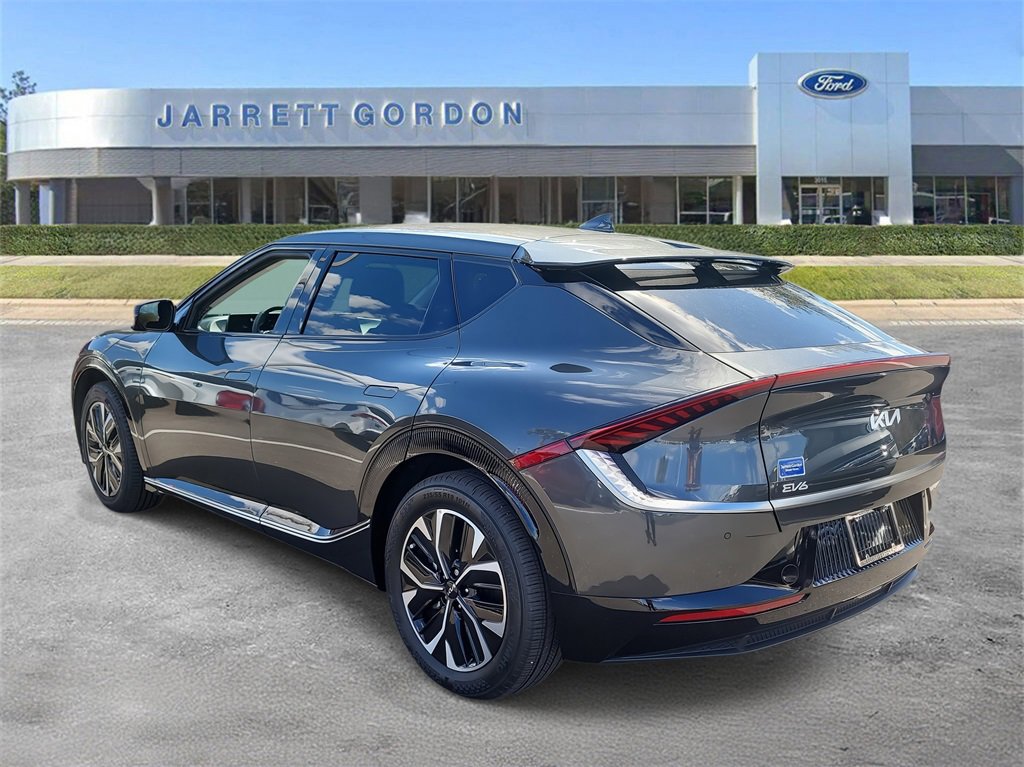 Used 2023 Kia EV6 Wind image 2