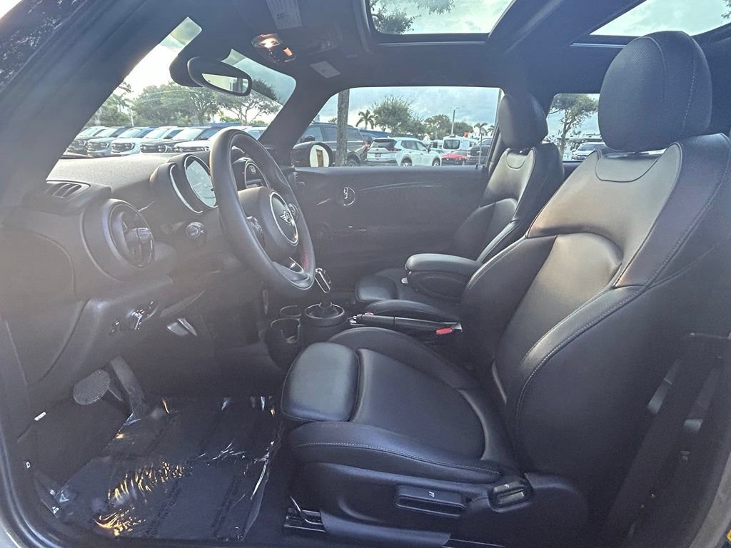 Used 2020 MINI Cooper S w/ Premium Package FWD image 11