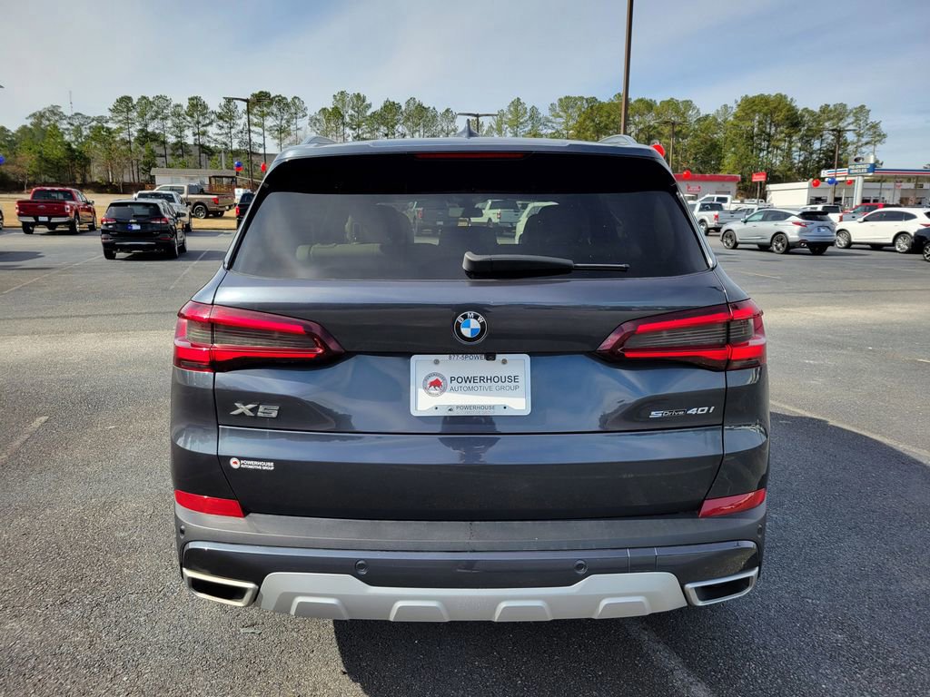 Used 2021 BMW X5 sDrive40i w/ Premium Package 2 image 4