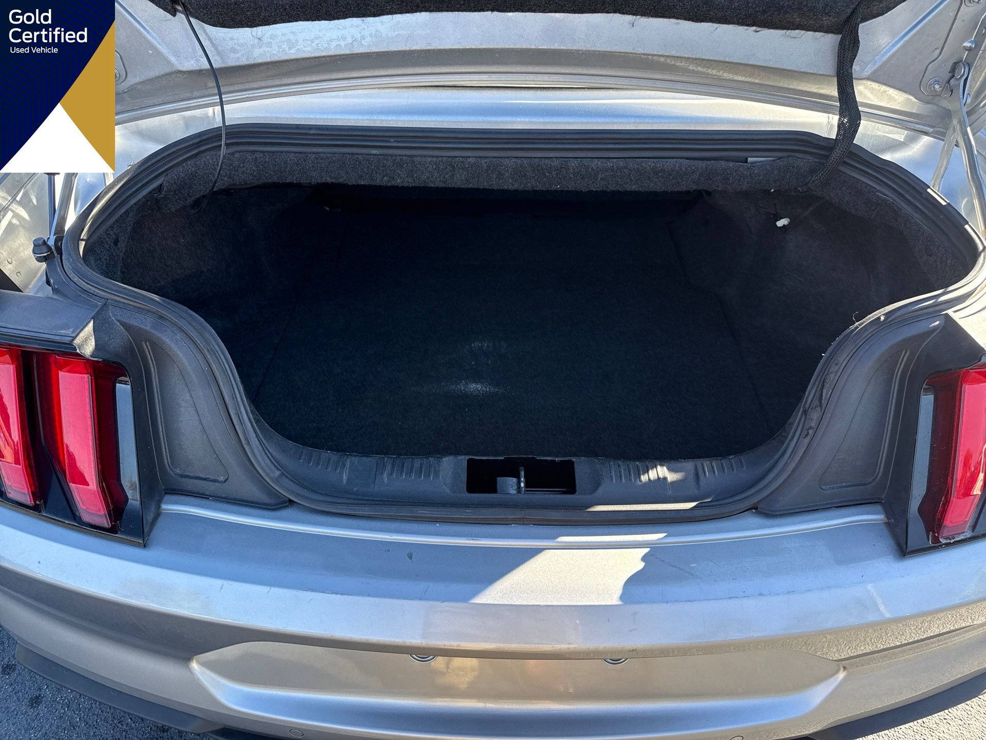 Certified 2022 Ford Mustang Premium image 26