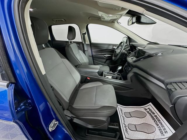 Certified 2019 Ford Escape SE image 32