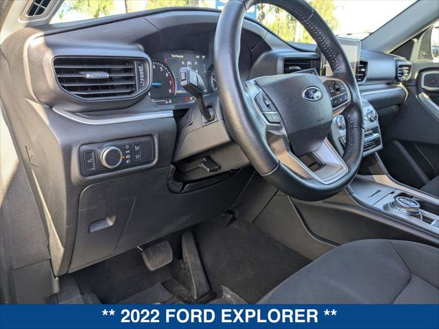 Certified 2022 Ford Explorer XLT image 12