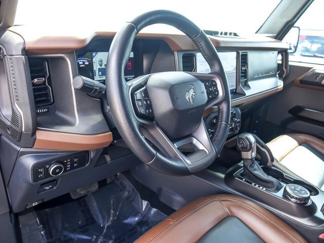 Certified 2024 Ford Bronco Outer Banks w/ Sasquatch Package AWD/4WD image 13