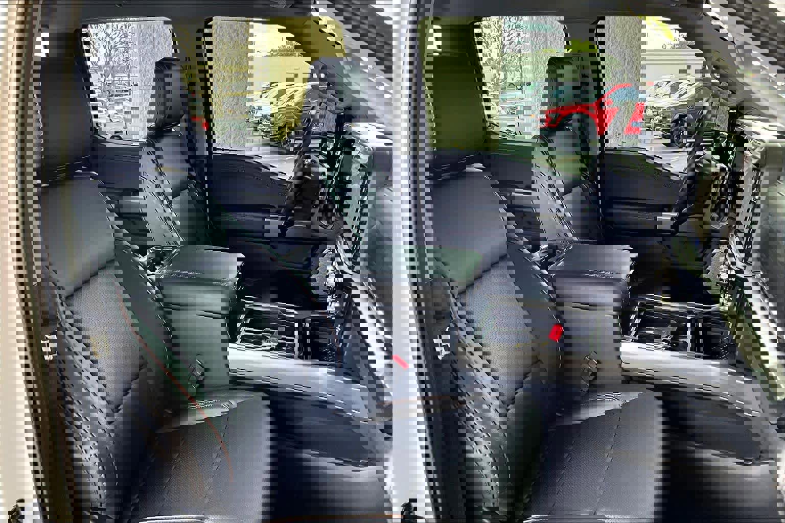 Certified 2026 Ford F250 Lariat w/ Chrome Package image 9