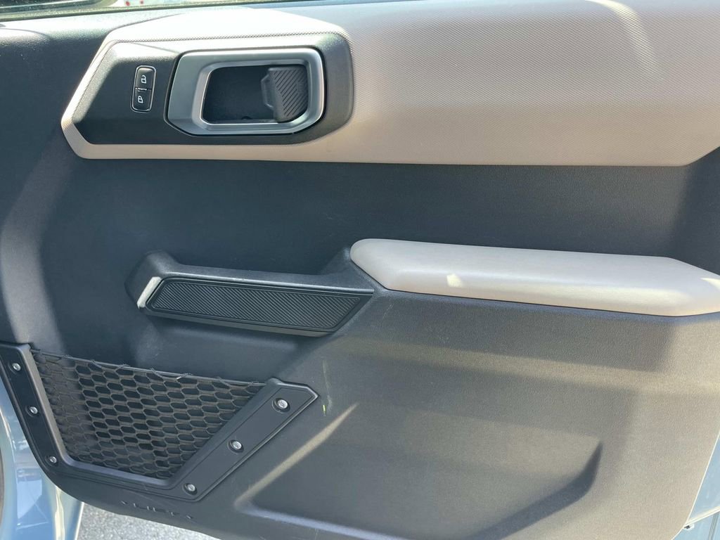 Certified 2021 Ford Bronco Big Bend w/ Sasquatch Package AWD/4WD image 28