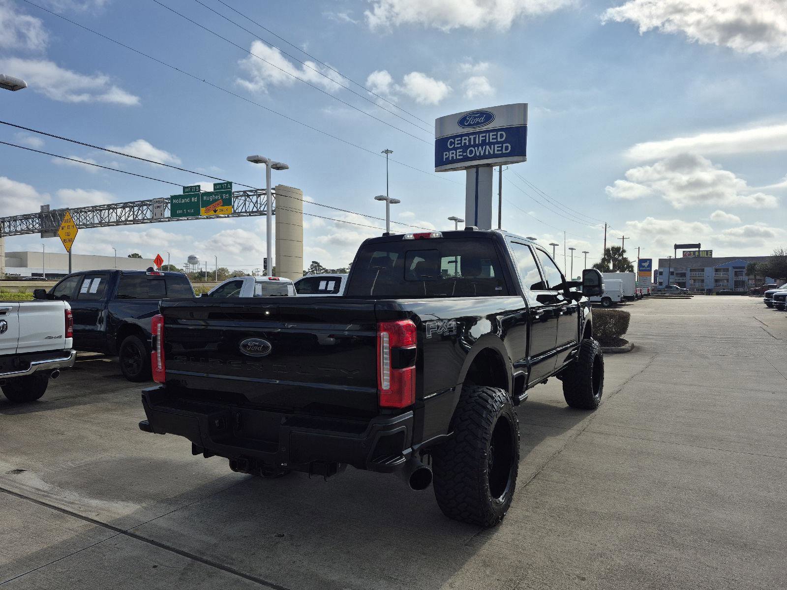 Certified 2024 Ford F250 Lariat w/ Lariat Ultimate Package image 4