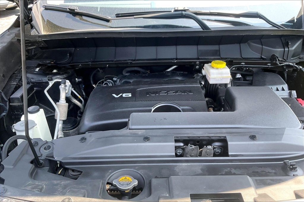 Used 2022 Nissan Pathfinder SV FWD image 9