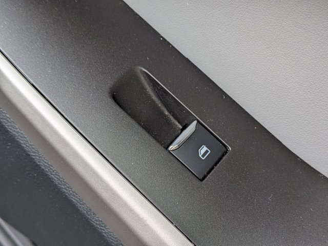 Certified 2024 Ford Explorer XLT w/ Equipment Group 202A image 39