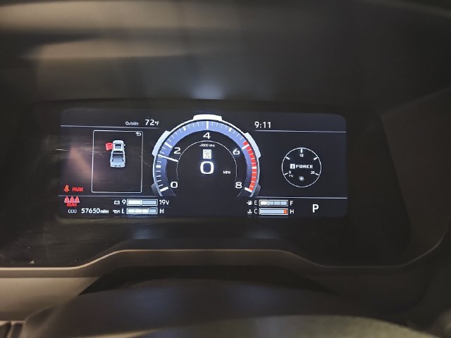 Used 2024 Toyota Tundra Limited AWD/4WD image 19