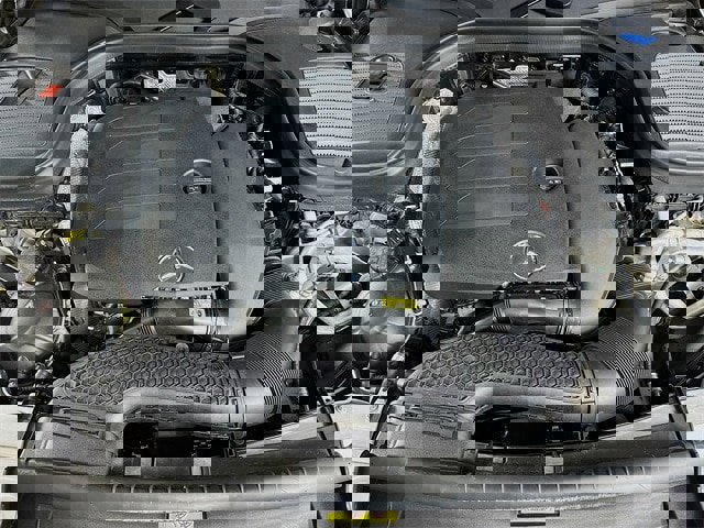 Used 2020 Mercedes-Benz GLC 300 4MATIC image 21