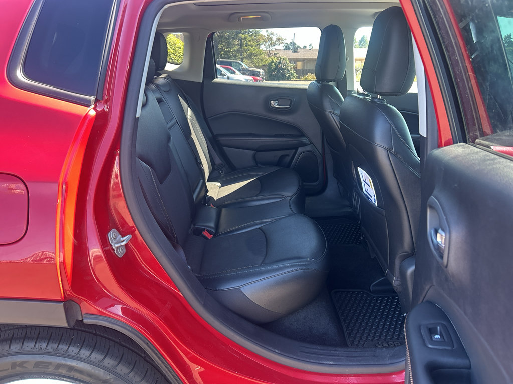 Used 2020 Jeep Compass Latitude w/ Popular Equipment Group FWD image 30