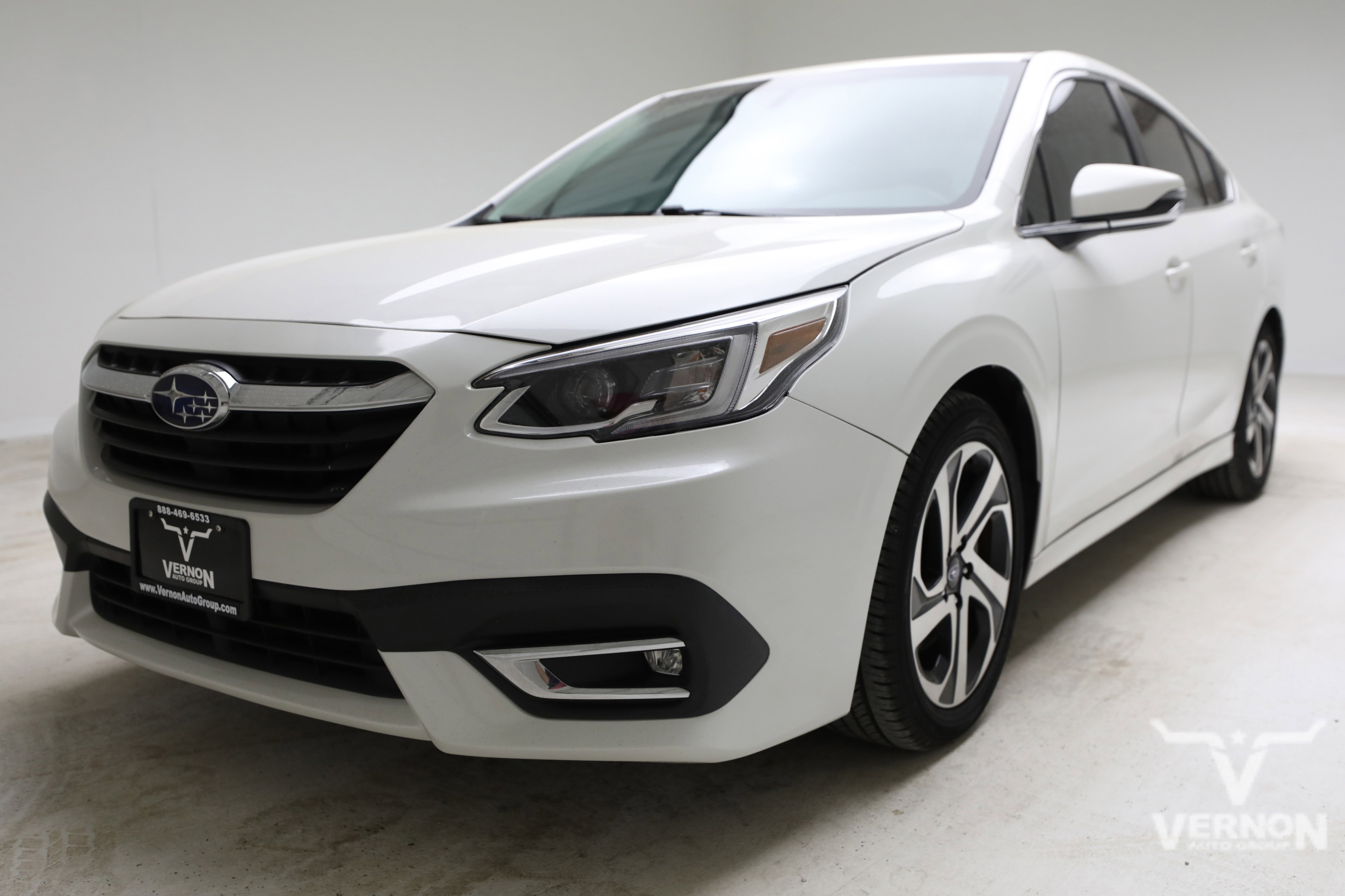 Used 2020 Subaru Legacy Limited image 1
