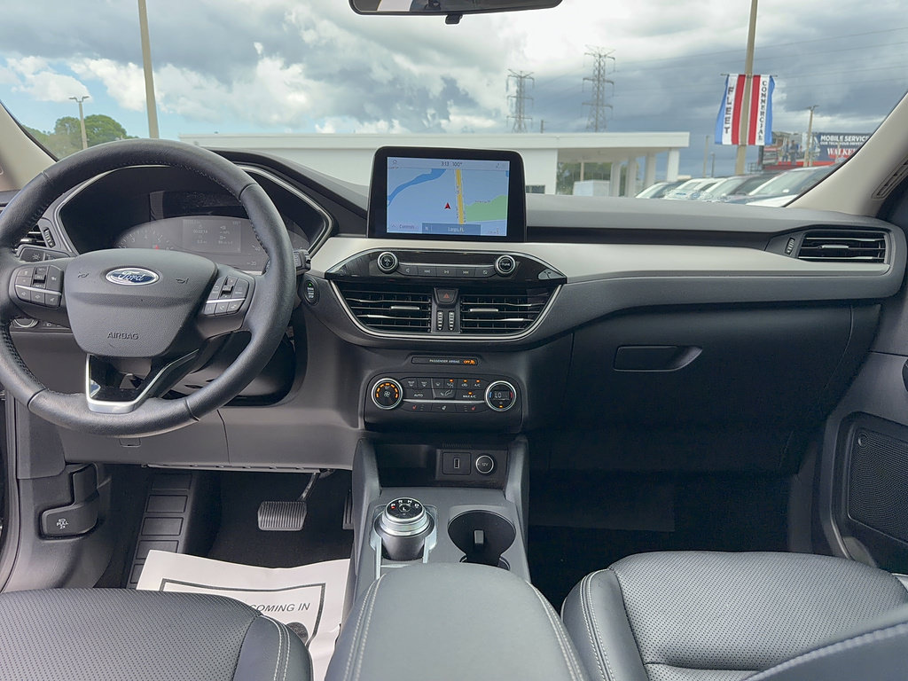 Certified 2020 Ford Escape SEL FWD image 29