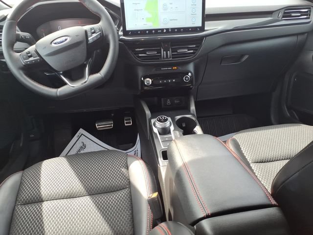 Certified 2024 Ford Escape ST-Line w/ Tech Pack #1 AWD/4WD image 10