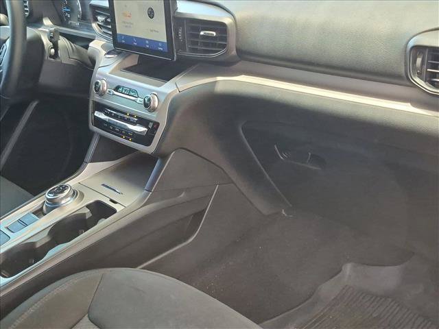 Certified 2023 Ford Explorer XLT RWD image 21
