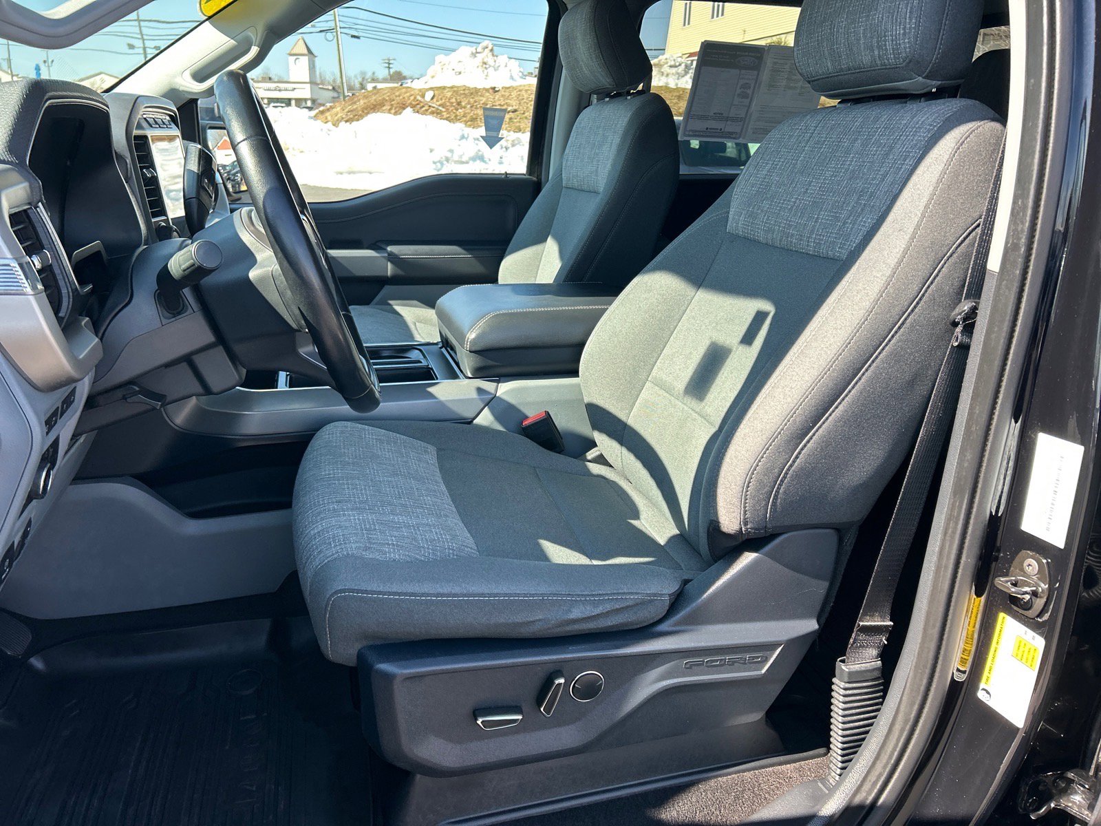 Certified 2021 Ford F150 XLT w/ Equipment Group 302A High image 6