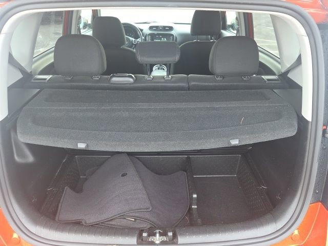Used 2019 Kia Soul + image 13