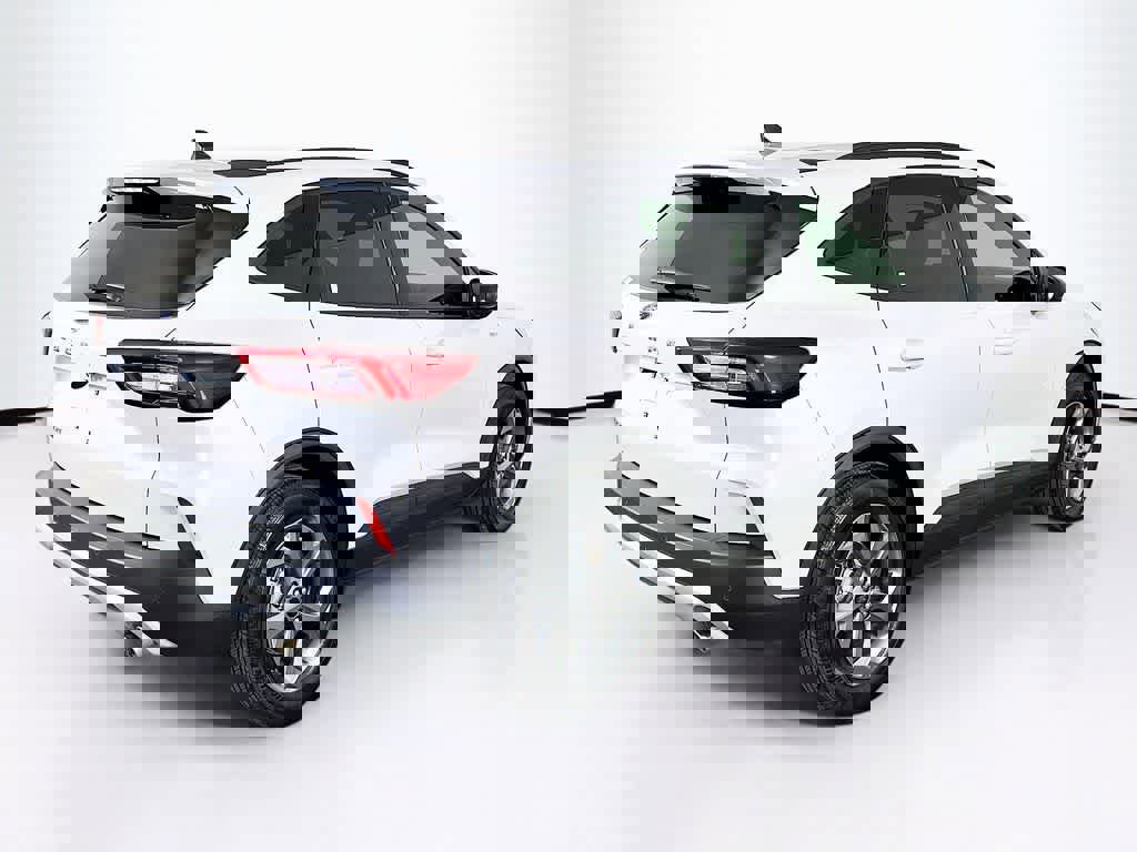 Certified 2025 Ford Escape ST-Line image 5