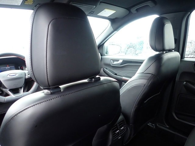 Certified 2024 Ford Escape ST-Line w/ Tech Pack #1 image 16