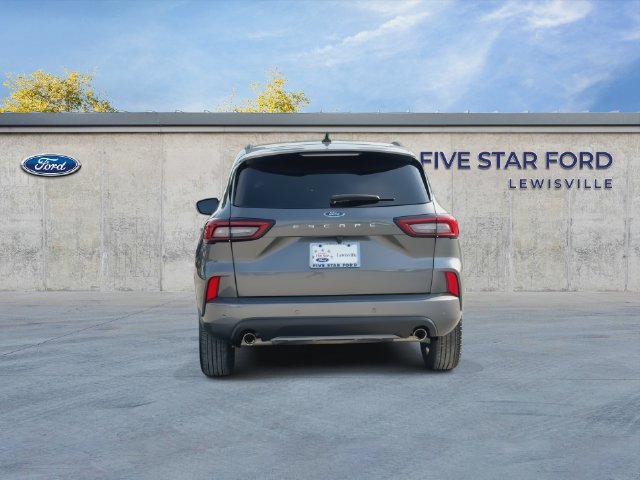 Certified 2024 Ford Escape ST-Line w/ Tech Pack #1 FWD image 7