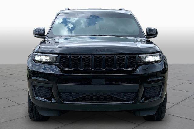 Used 2023 Jeep Grand Cherokee L Laredo RWD image 3