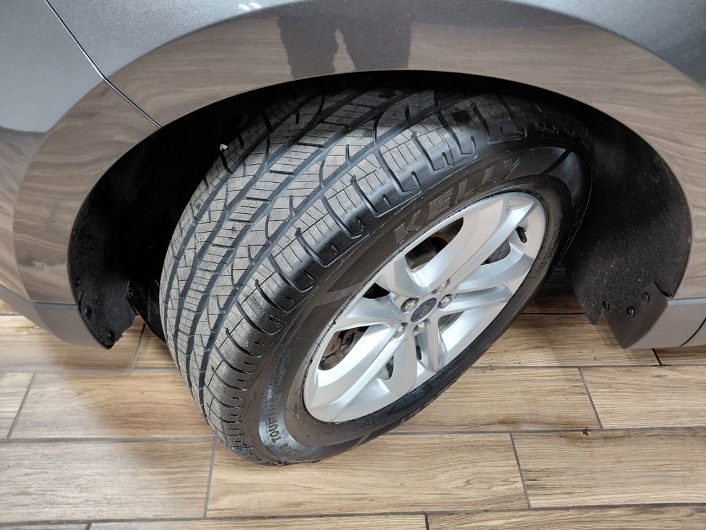 Certified 2019 Ford Edge SEL w/ Equipment Group 201A image 20