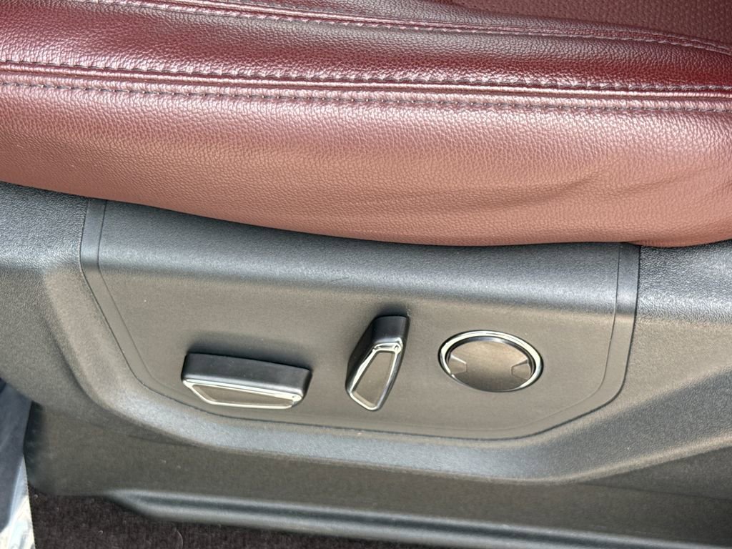 Certified 2022 Ford Expedition Max Limited image 28