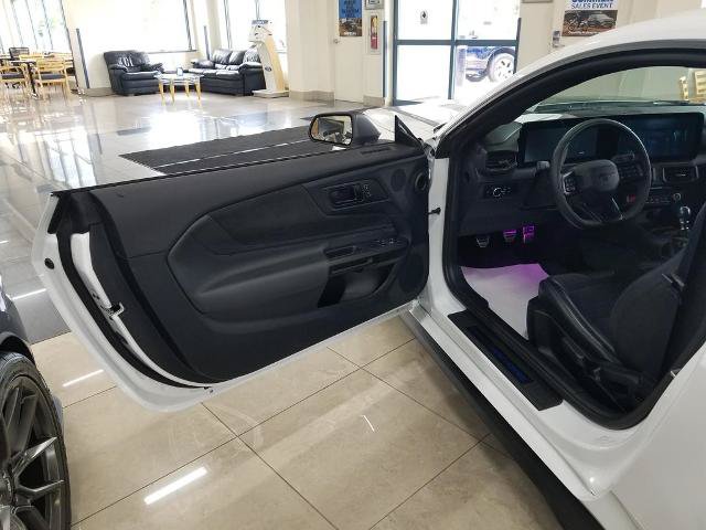 Certified 2024 Ford Mustang Dark Horse RWD image 9