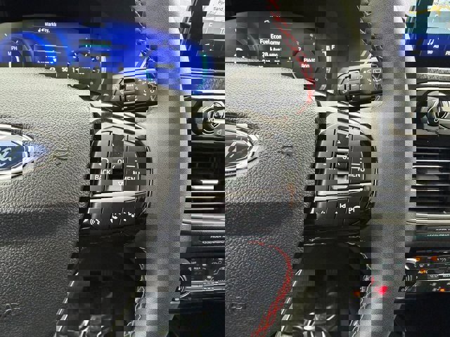 Certified 2022 Ford Escape SEL w/ SEL Stealth AWD Package image 20