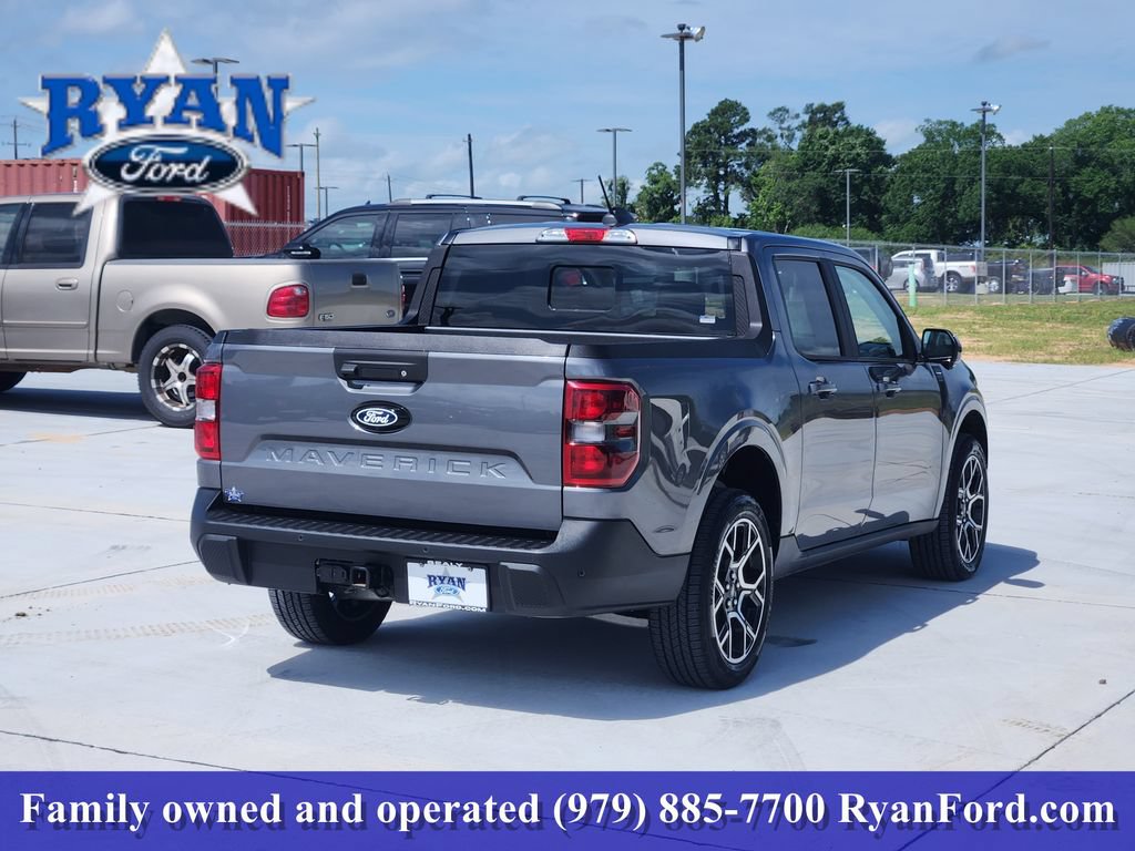 Certified 2025 Ford Maverick Lariat w/ 4K Tow Package AWD/4WD image 4