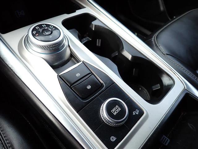 Certified 2023 Ford Explorer XLT w/ Equipment Group 202A image 18