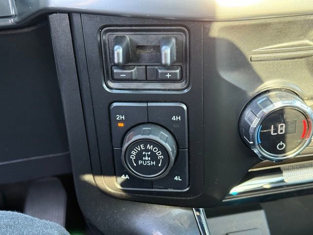 Certified 2021 Ford F150 Lariat w/ Equipment Group 502A High image 25