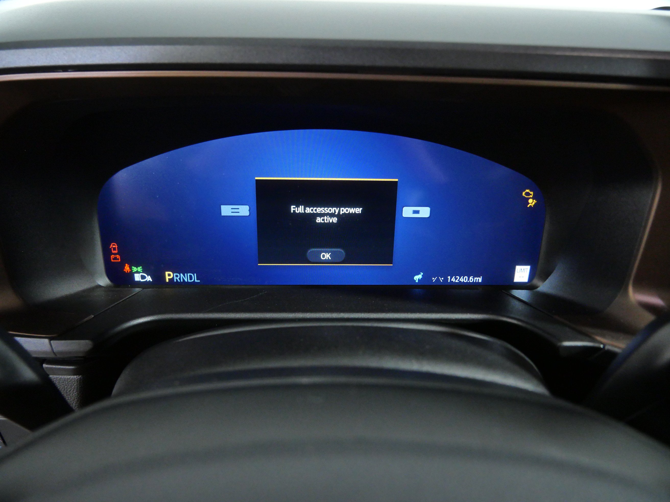Certified 2025 Ford Bronco Sport Outer Banks w/ Outer Banks Tech Package+ AWD/4WD image 19