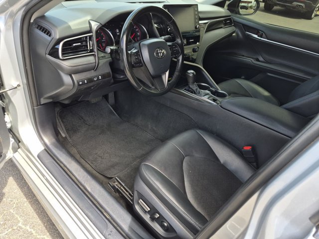 Used 2023 Toyota Camry XSE FWD image 11