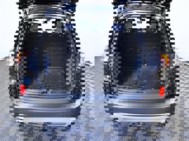 Certified 2022 Ford Escape Titanium w/ Class II Trailer Tow Package image 9