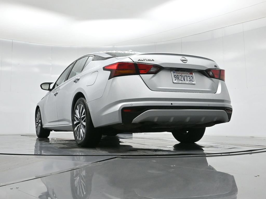 Used 2023 Nissan Altima 2.5 SV image 21