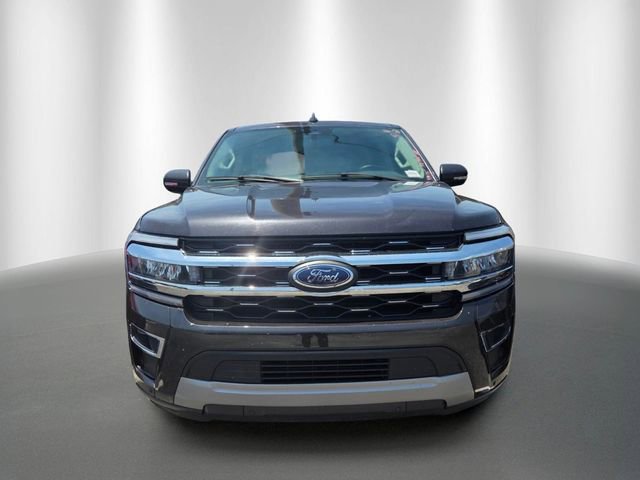Certified 2024 Ford Expedition Max Limited RWD image 2