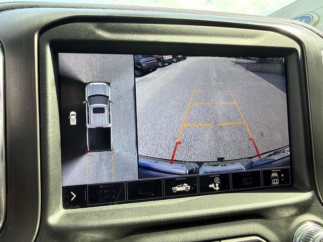 Used 2021 GMC Sierra 1500 AT4 w/ AT4 Value Package AWD/4WD image 9
