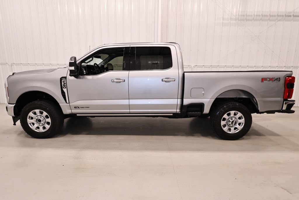Certified 2024 Ford F350 Lariat w/ Lariat Ultimate Package AWD/4WD image 7