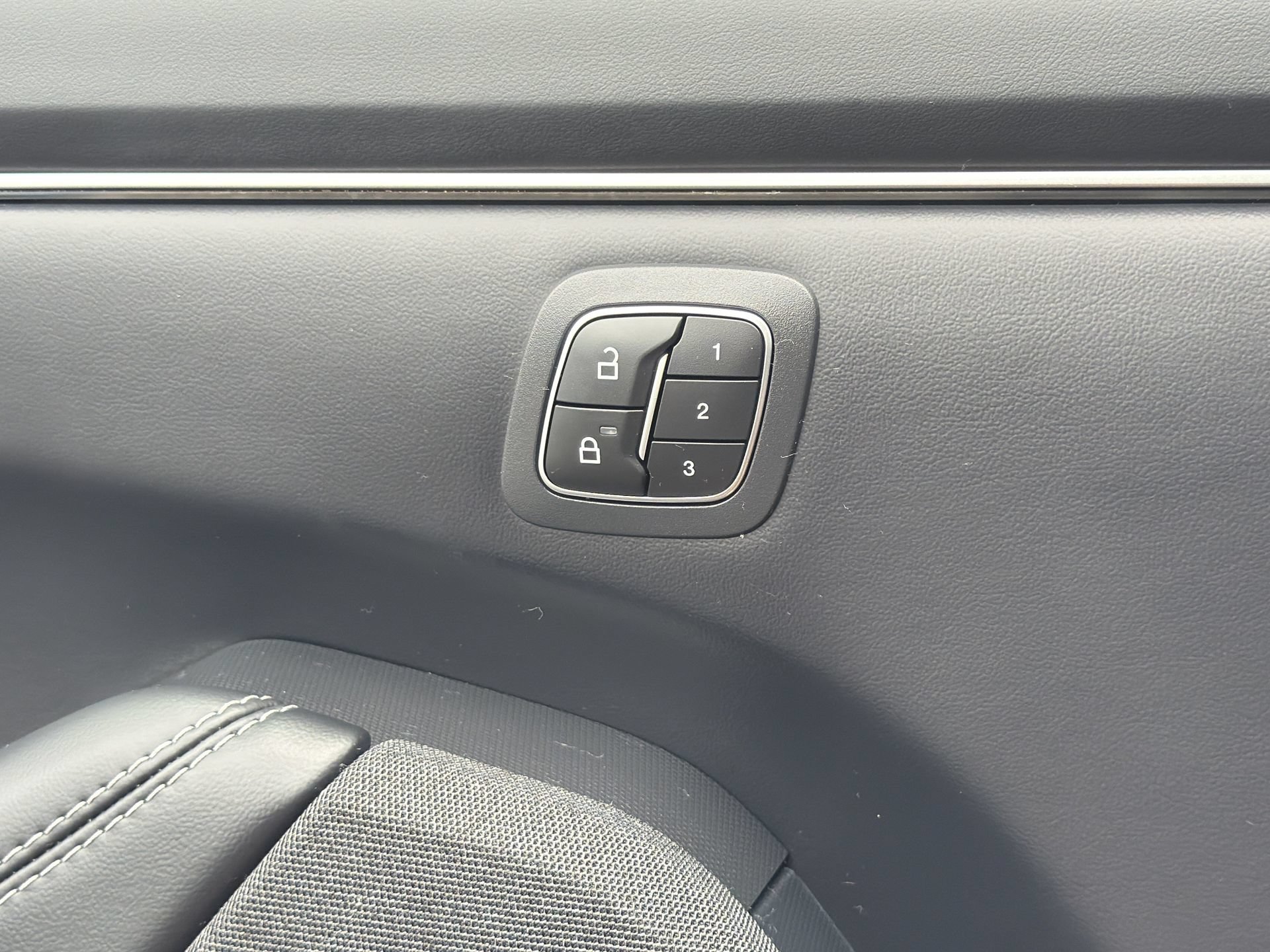 Certified 2025 Ford Mustang Mach-E Premium AWD/4WD image 19