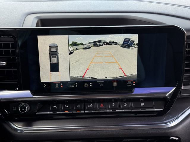 Used 2024 Chevrolet Silverado 1500 High Country w/ Technology Package AWD/4WD image 17