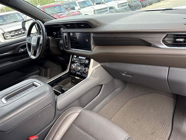 Used 2023 GMC Yukon Denali RWD image 20