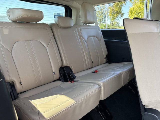 Certified 2024 Ford Expedition Max Limited image 9